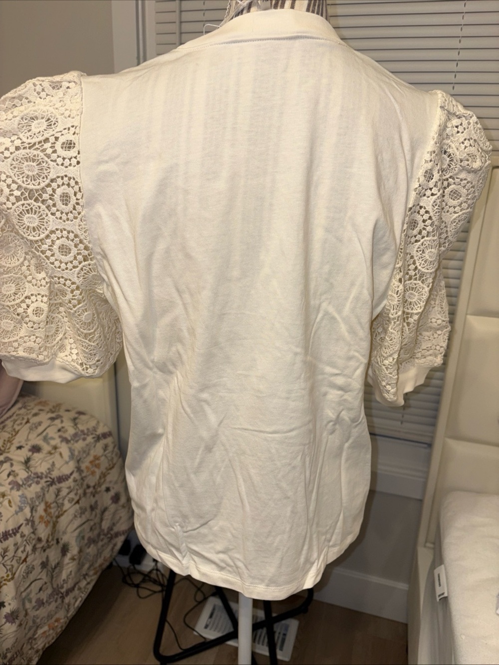 Frame Denim Ivory Lace Sleeve Short Sleeve Tee Top - Picture 9 of 12
